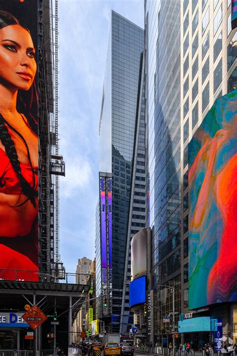 5 Times Sq, New York, NY 10036 - Five Times Square | LoopNet