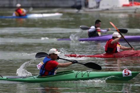 划船比赛 的图像结果