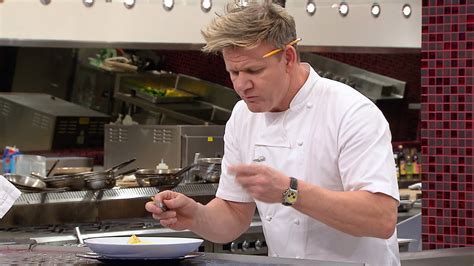 Watch Hell's Kitchen Season 13 Streaming Online | Peacock