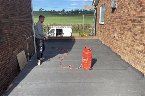 Hemel Hempstead Flat Roofs | Felt, Fibreglass & Rubber