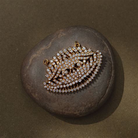 Whisperleaf Spark Pendant