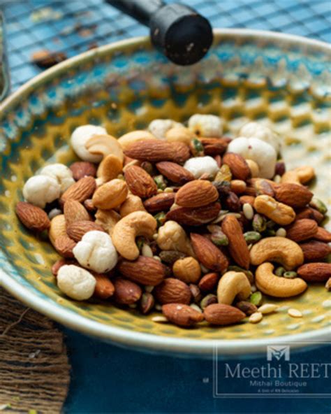 Savouries – Meethi Reet A Unit of RN Delicacies