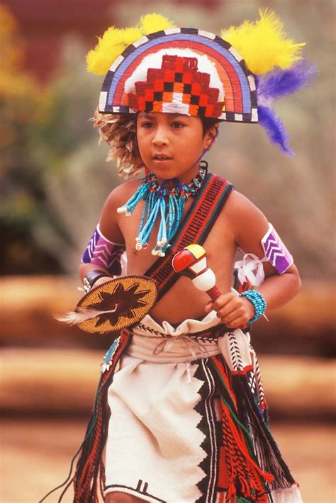 Zuni Tribe Clothing: Authentic Designs & Traditions