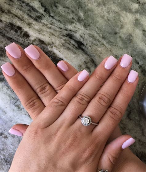 square shaped nails short