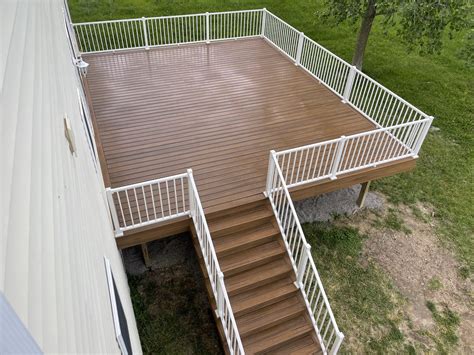 New Haven TREX Deck Installation - Composite Deck with White Railings ...