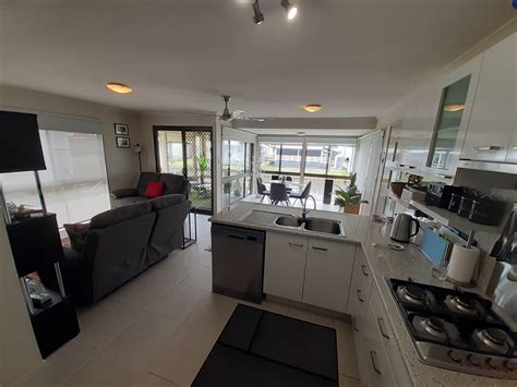 Paradise Lake Resort