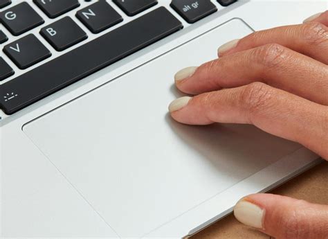 Cursor Pads On Notebook Computers 的图像结果