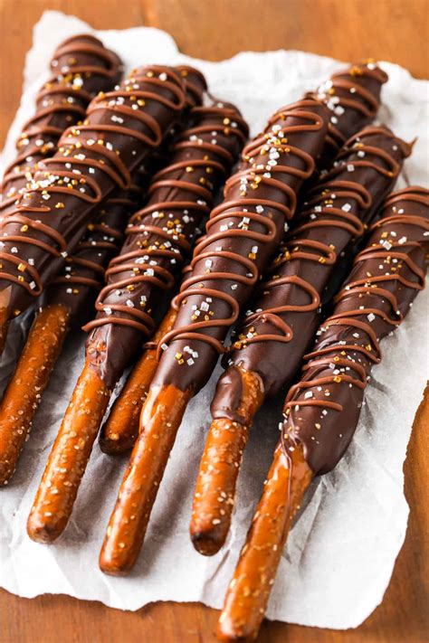 Caramel Chocolate Covered Pretzel Rods (So Easy to Make!) - Spend With ...