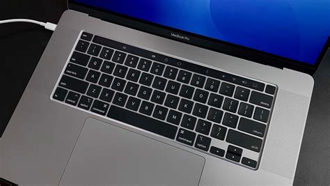 First MacBook 的图像结果