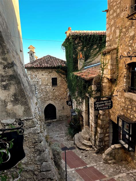 10 Smallest Cities In The World