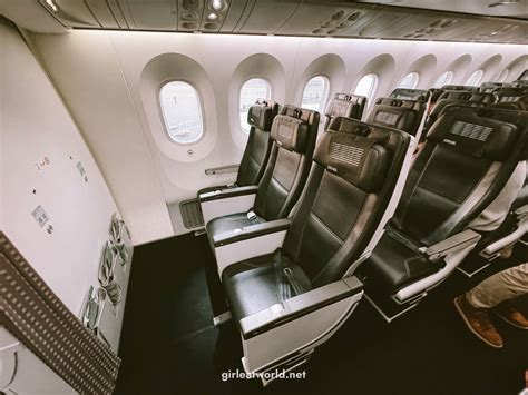 ZIPAIR Review: Budget flight from Singapore to Tokyo (With a Young Child!) — Girl Eat World