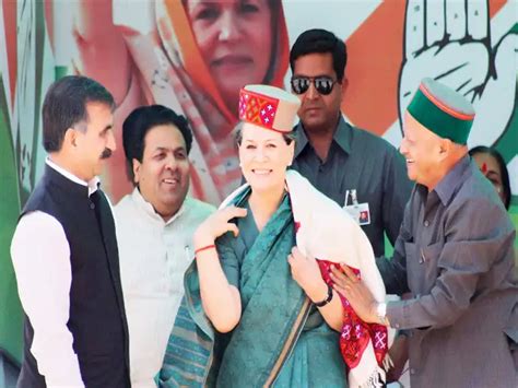 May 4, 2014 - TMC's Mithun Chakraborty campaigns at Barrackpore ...