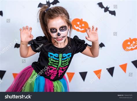 Skeleton Face Paint Child Girl at Claire Gregory blog