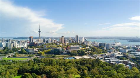 Auckland Travel Guide | Auckland Tourism - KAYAK
