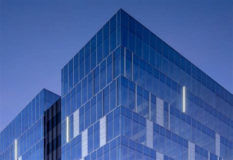 Apogee Enterprises, Inc. (APOG) | Home