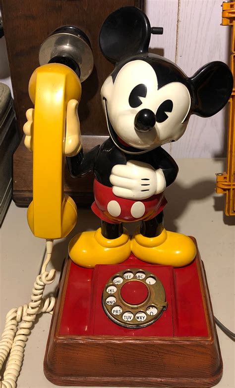 VINTAGE MICKEY MOUSE TELEPHONE