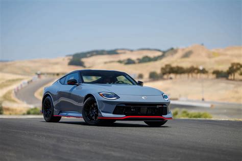 2024 Nissan Z Nismo bows with 420 hp, automatic gearbox