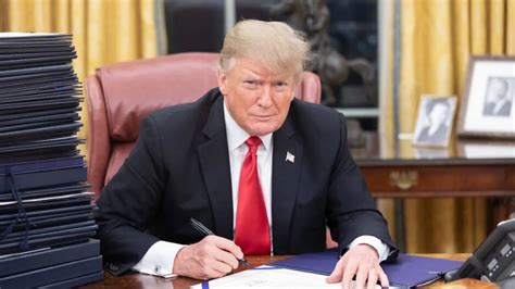 Trump imposes another 25% tariff on India, 50% in total