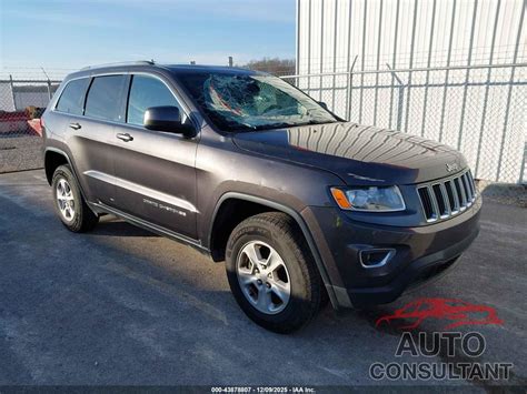 2016 JEEP GRAND CHEROKEE LAREDO Flexible Fuel - 1C4RJFAGXGC304335