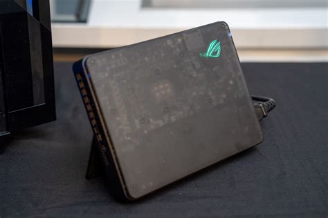 ASUSから初のThunderbolt 5外付けグラフィックスカード「2025 ROG XG Mobile」が登場、あらゆるPCを最上位GPU ...