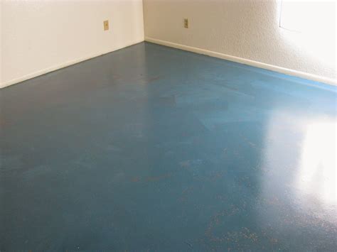DIY Dilettante: A Faux Turquoise Painted Concrete Floor