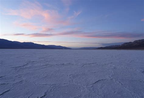 SEL2070G | Lenses | Sony India