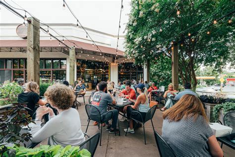 Foxcroft Wine Co. Rebrands as Foxcroft Food & Wine - WCCB Charlotte