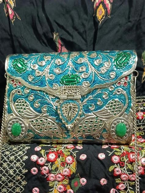 Buy Green Colored Meenakari Silver Brass Clutch Online - Ishhaara
