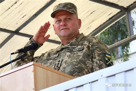 乌克兰武装部队总司令：我的梦想，是驾驶坦克穿越红场_腾讯新闻