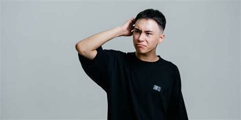 What Are Positive Emotions in Psychology? (+List & Examples)