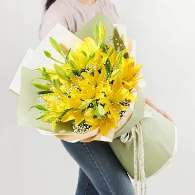 Sunshine Glow Asiatic Lily Bouquet: Order Get Well Soon Flowers Online ...