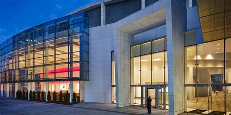 Cobo Center: Expansion – Enclos