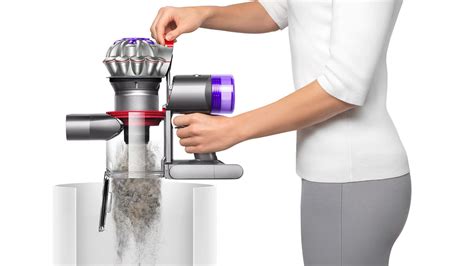 Powerful Dyson V8 Absolute Cord-Free Vacuum Cleaner | Buy Now