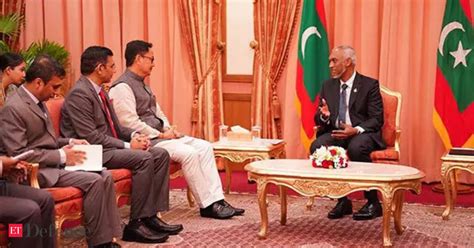 77 Indian military personnel in the Maldives; new government reviewing ...