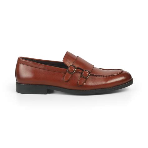Online Footwear For Men and Women - Buy Trending Footwear @ Tresmode