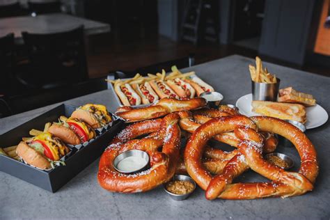 THE HALL ON OCCIDENTAL | Toast