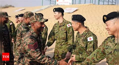 Can't outsource national security, self-reliance must: Army chief Manoj ...