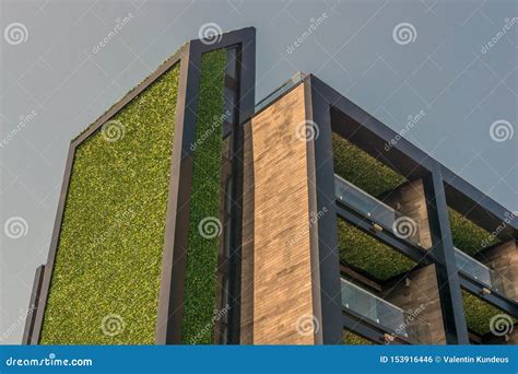 High-Tech Architecture Design 的图像结果