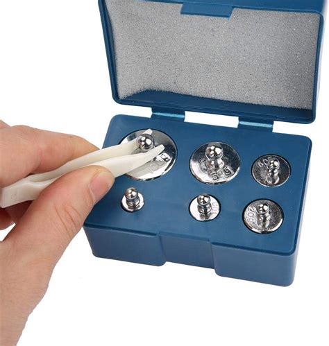 Using a Balance Scale 的图像结果