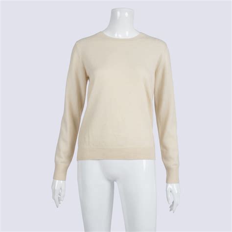 Uniqlo Cream Cashmere Sweater