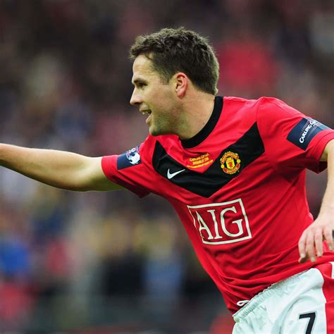Download Manchester United Footballer Michael Owen Wallpaper ...