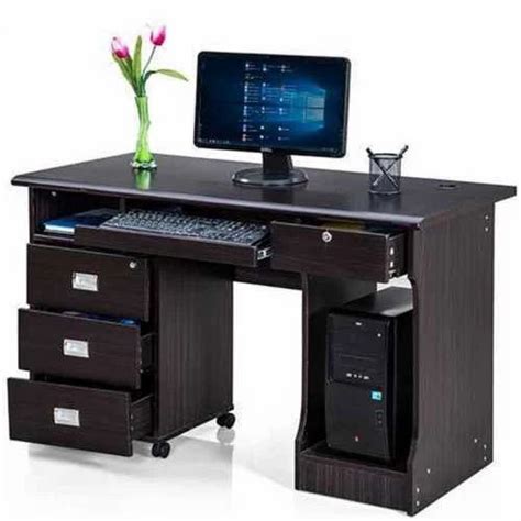 Table for Computer Business 的图像结果