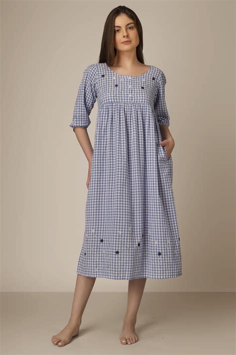 Daisy Dress: Soft, Breathable Cotton Nightgown – After Dark