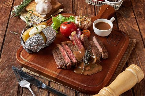 Steak - Australian Wagyu Ribeye สเต็กเนื้อวากิวริบอายออสเตรเลีย | LINE ...