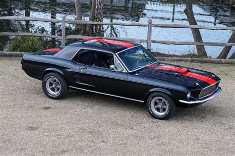 67 Ford Mustang 289 Auto Restomod - Muscle Car