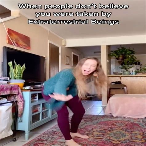 महिला का दावा- एलियंस ने चुराए बच्चेदानी से अंडे, अब पैदा करेंगे ...