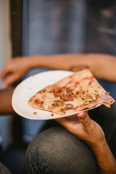 Can You Put Paper Plates in the Microwave - MAY EIGHTY FIVE - is it safe to microwave paper plates