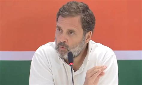 விமானப்படை வாகனம் மீது பயங்கரவாதிகள் தாக்குதல் நடத்தியது கோழைத்தனமானது ...