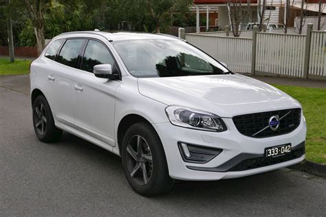2014 Volvo XC60 T6 R-Design - 4dr SUV 3.0L Turbo AWD auto