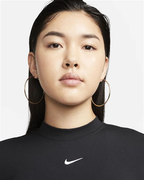 Nike Sportswear Essential Women's Midi Dress. Nike IN